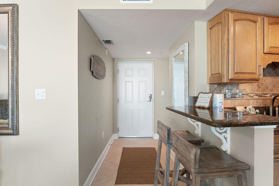 Condo, 1 King Bed with Sofa bed (Perdido Towers East 403) | Interior