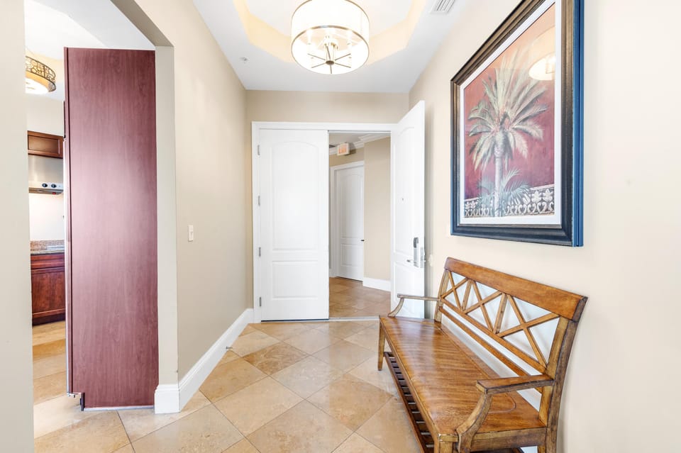 Condo, Multiple Beds (Indigo East 2102 Penthouse w/Cabana) | Interior