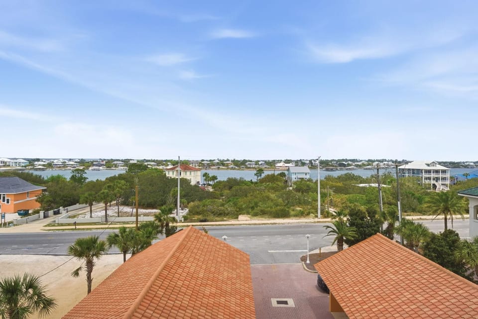Condo, Multiple Beds (Capri 302) | Miscellaneous