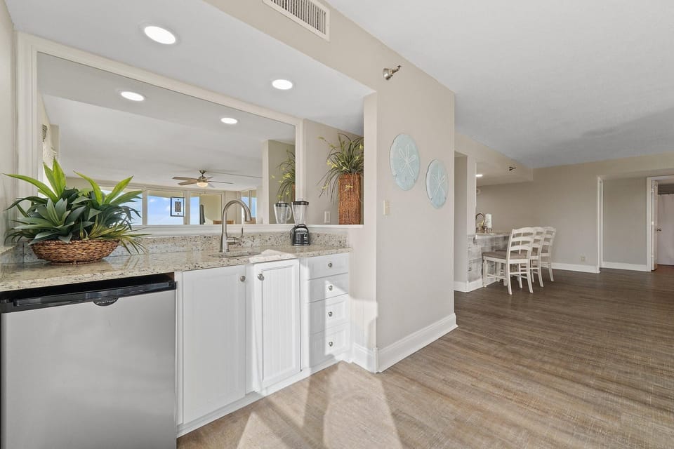 Condo, Multiple Beds (Perdido Sun 616) | Interior