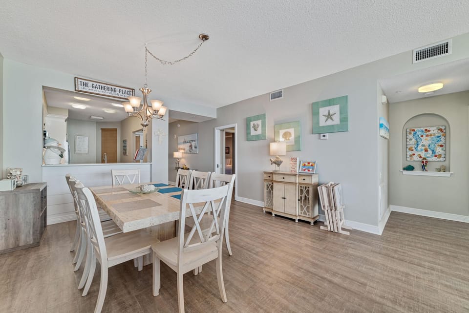 Condo, Multiple Beds (Beach Colony East 15C-Penthouse) | Dining