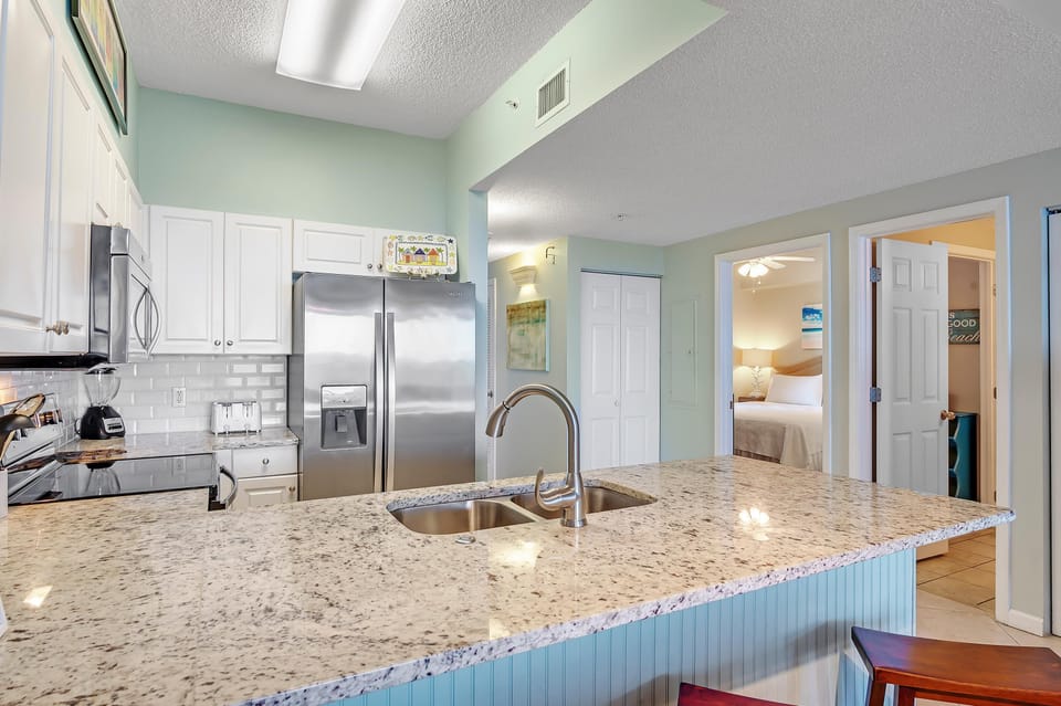 Condo, Multiple Beds (Windemere 1102) | Private kitchen | Oven, toaster, paper towels