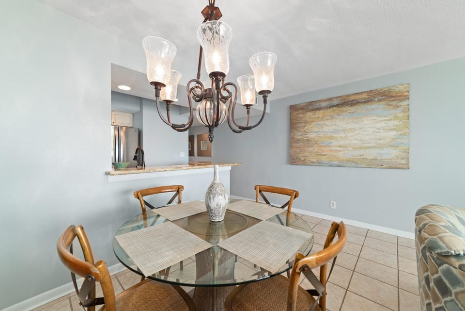 Condo, 1 King Bed with Sofa bed (Perdido Sun 904) | Dining