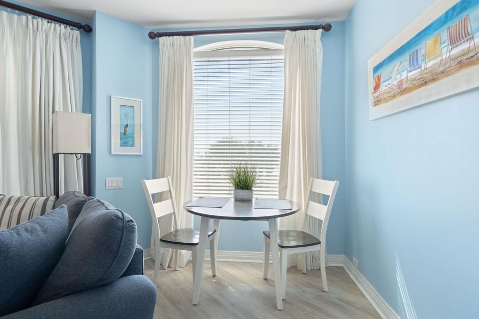 Condo, Multiple Beds (Beach Colony Tower 2C) | Dining
