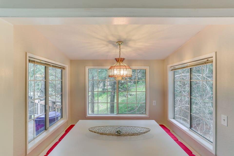Dining Room | 2nd Floor