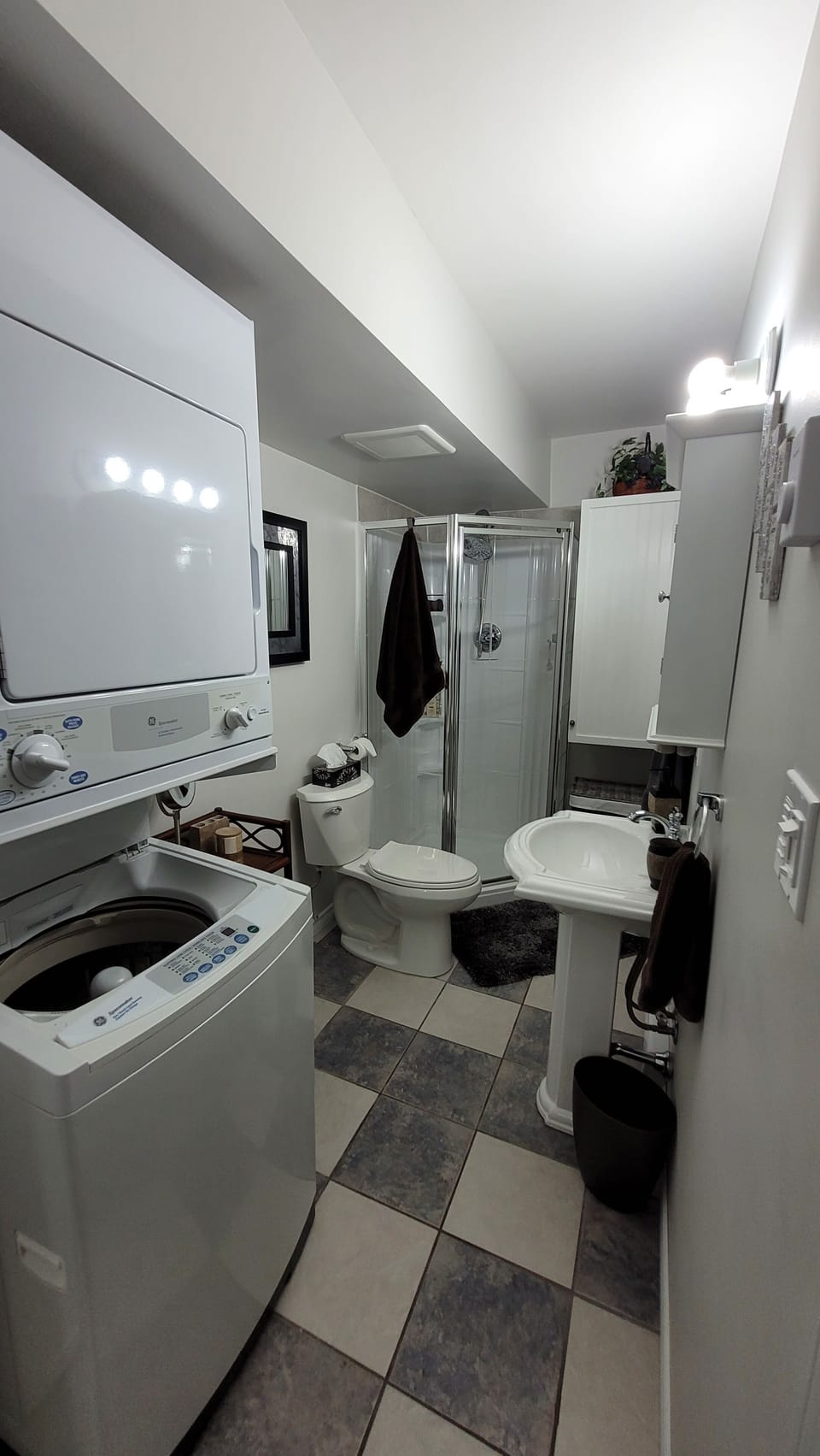Full 3 piece bathroom with glass shower & all the little extras you'll love!