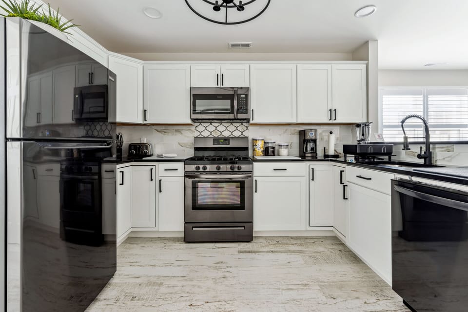 Spacious Kitchen