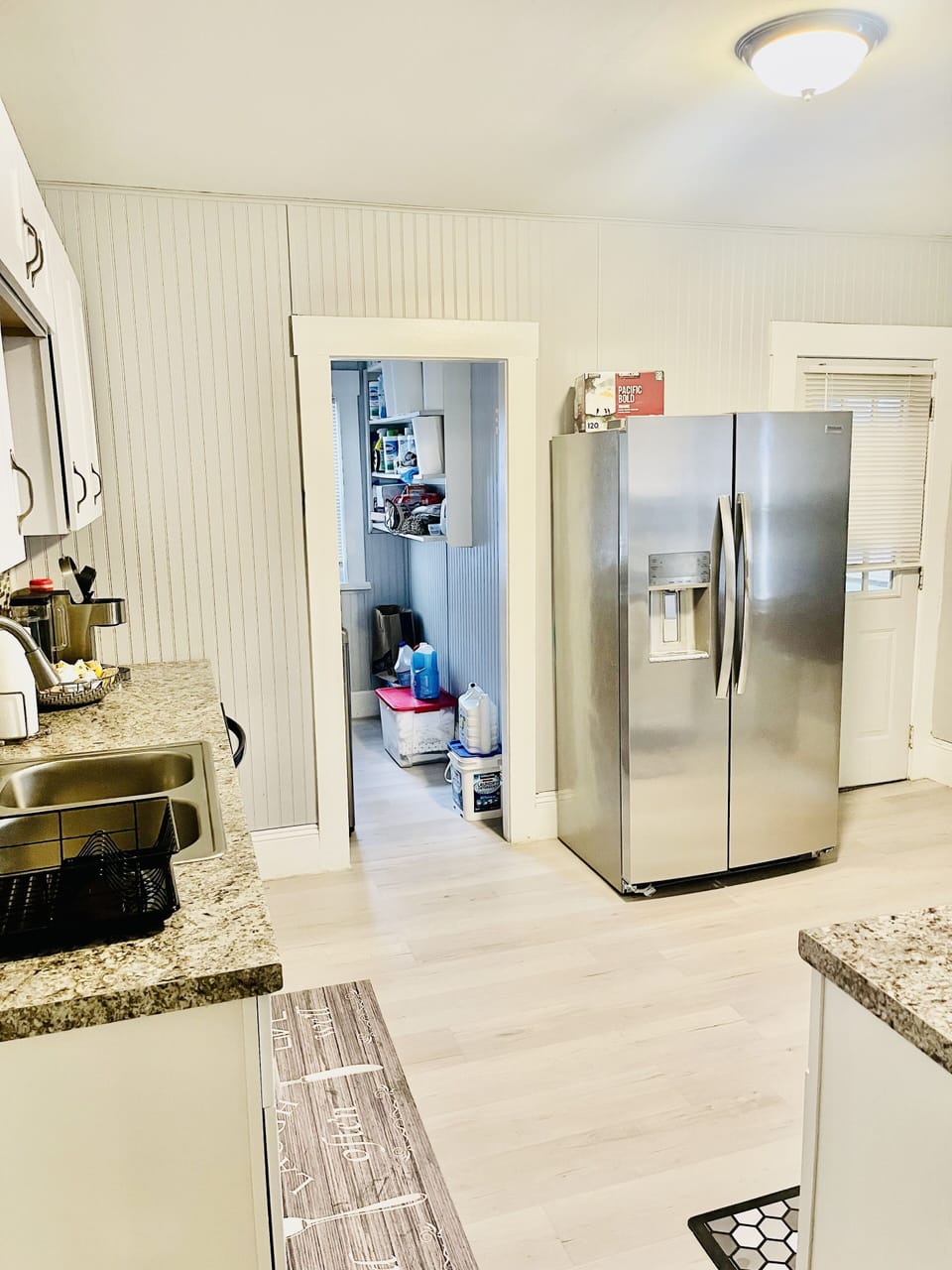 Apartment | Private kitchen | Full-size fridge, microwave, oven, dishwasher