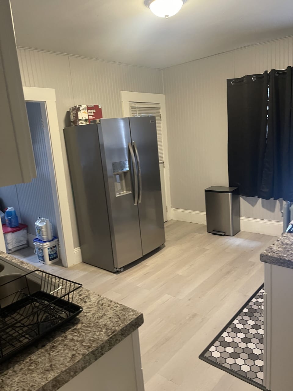 Apartment | Private kitchen | Full-size fridge, microwave, oven, dishwasher