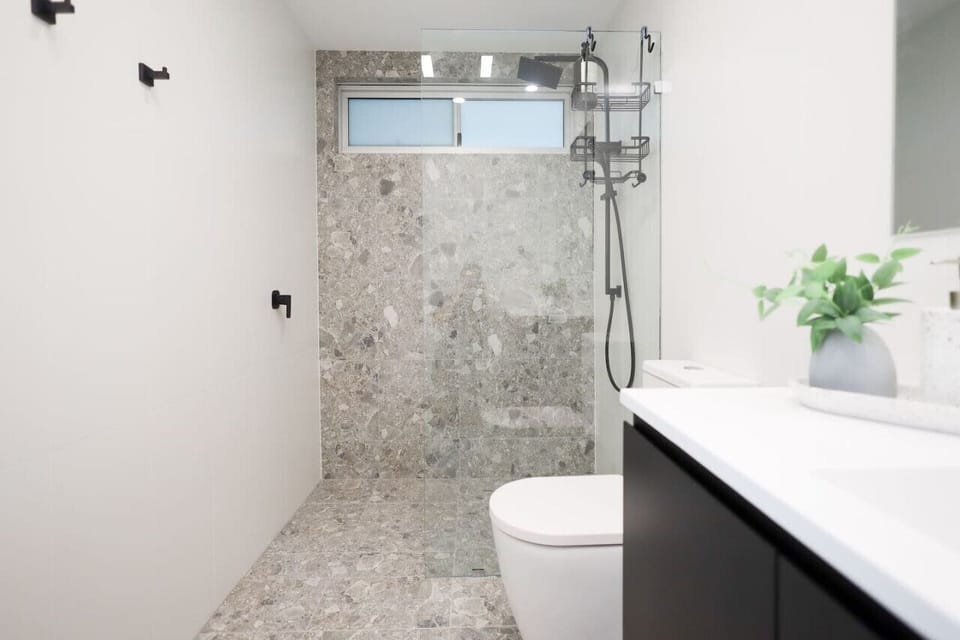 Upstairs bathroom