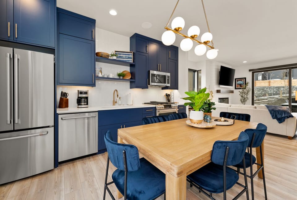 Kitchen and eating area