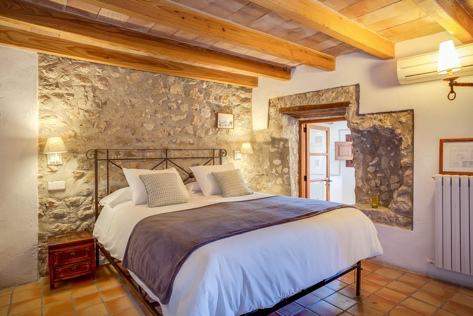 Premium Double Room | Individually decorated, free WiFi