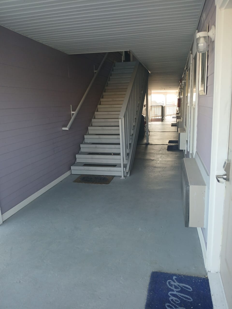 Handrails in stairways