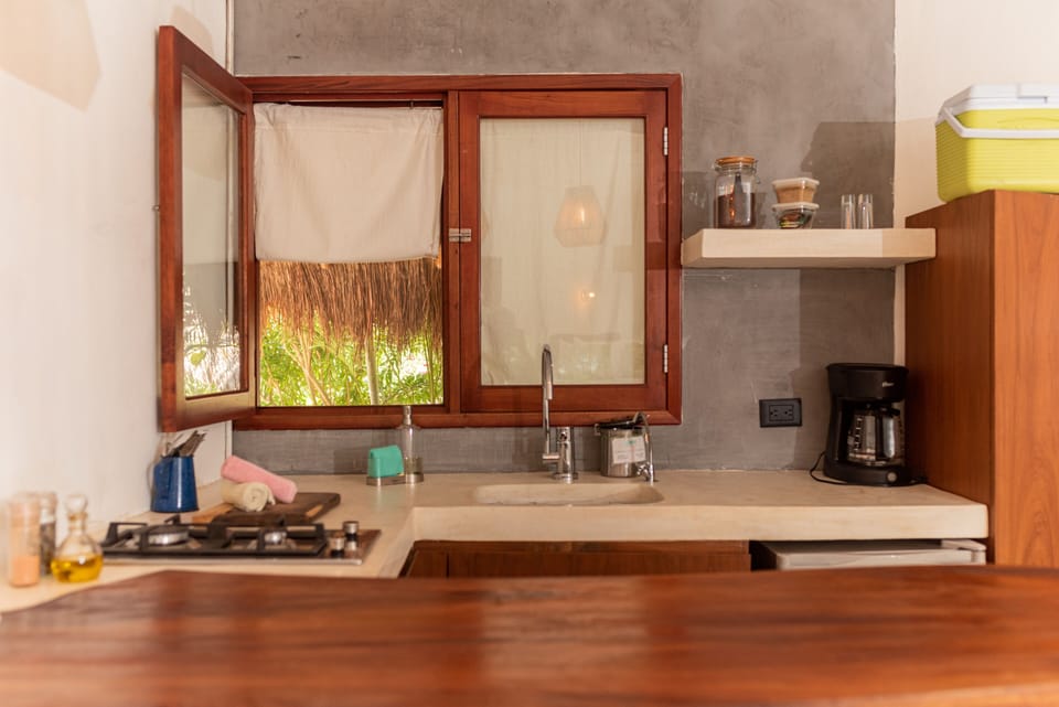 Double Room, Kitchenette, Ground Floor | Private kitchen | Mini-fridge, coffee/tea maker, blender, cookware/dishes/utensils