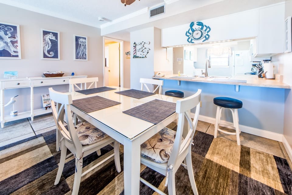 Condo, Multiple Beds (Moonspinner 211B - PCB East) | Dining