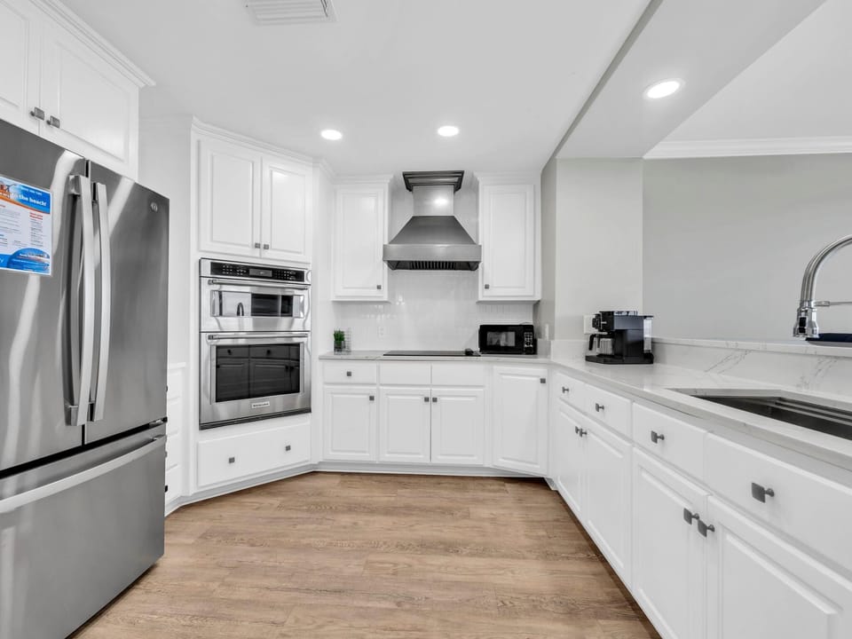 Condo, Multiple Beds (Hidden Dunes 305) | Private kitchen | Oven, toaster