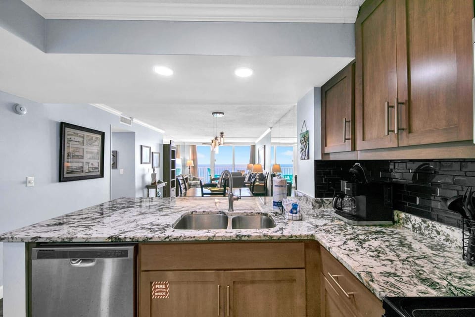 Condo, Multiple Beds (Dunes of Panama 2002E) | Private kitchen | Oven, toaster