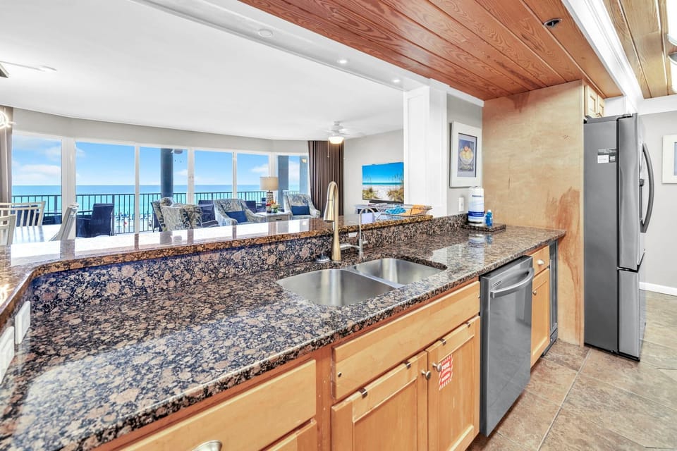 Condo, Multiple Beds (Long Beach Resort 2-201) | Private kitchen | Oven, toaster