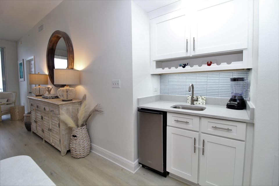 Condo, Multiple Beds (Spanish Key 603) | Interior