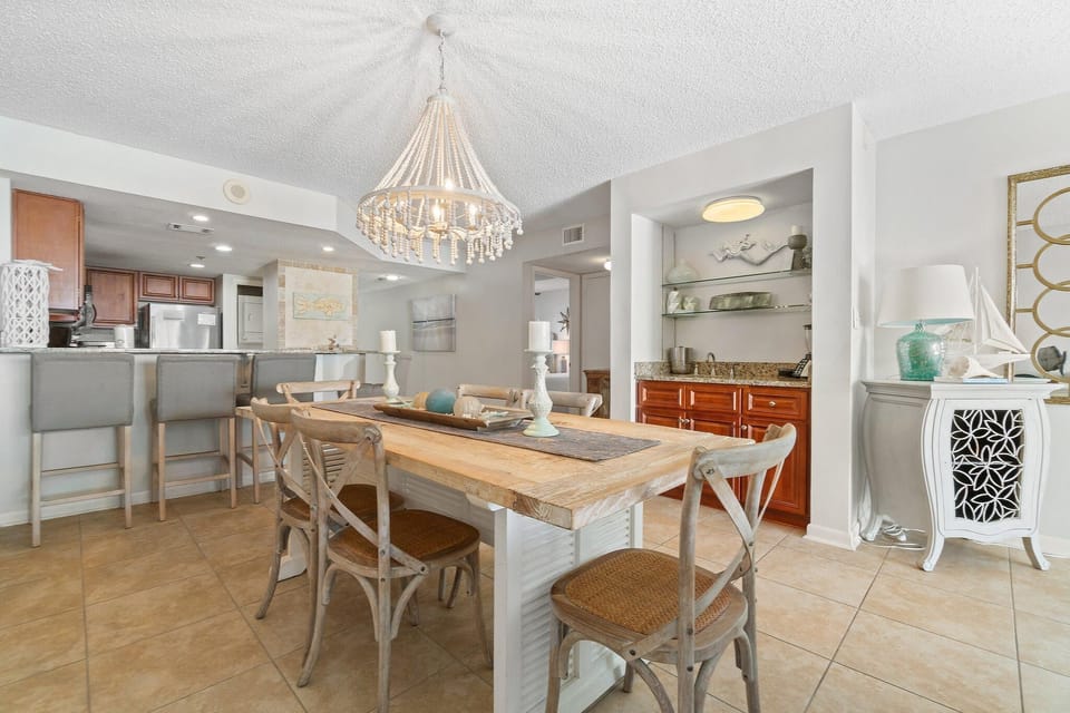 Condo, Multiple Beds (Summerchase 1107) | Dining