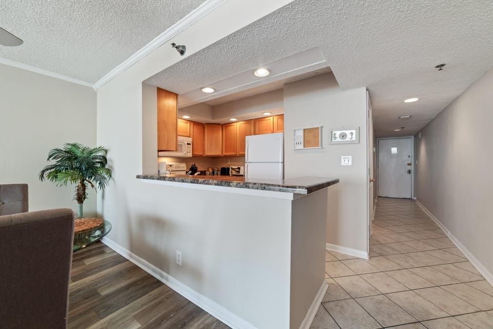 Condo, 1 King Bed with Sofa bed (Perdido Sun 712) | Interior