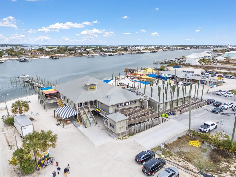 Condo, Multiple Beds (Indigo East 901 + Den w/Cabana !) | Aerial view