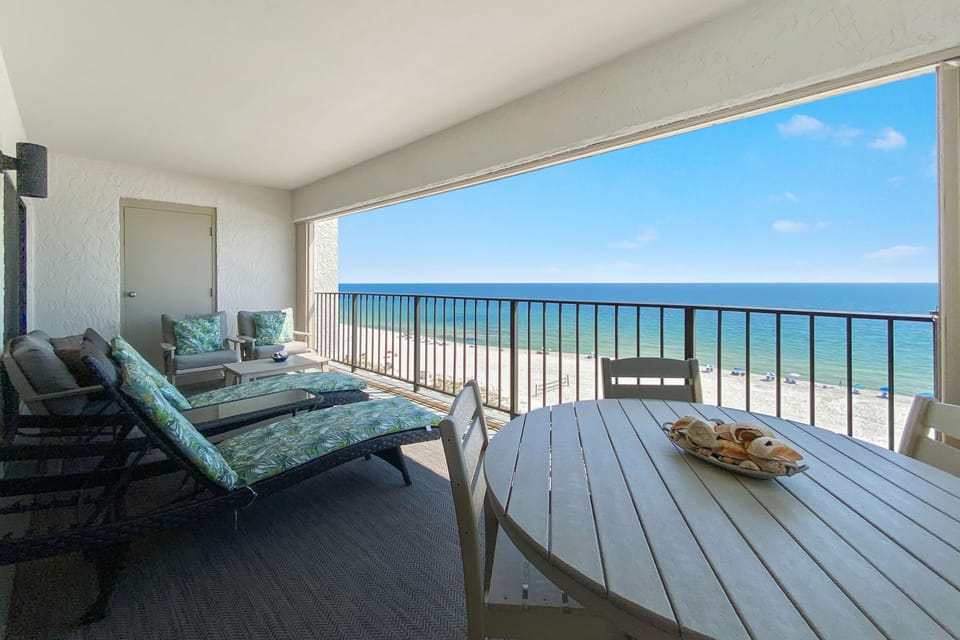 Condo, Multiple Beds (Shipwatch A804) | Outdoor dining