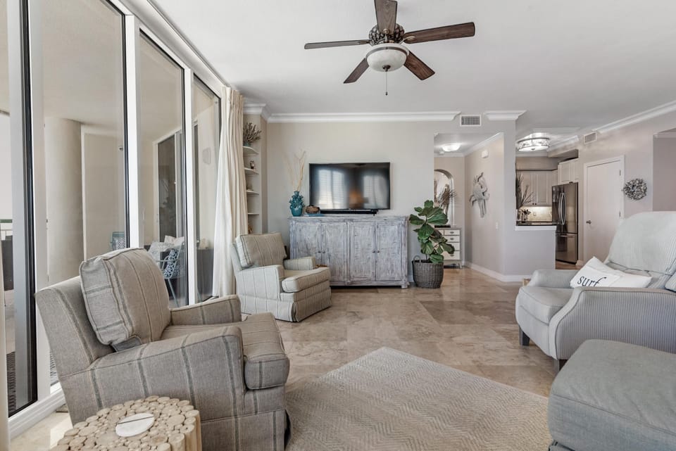 Condo, Multiple Beds (Beach Colony East 16B-Penthouse) | Living area | TV