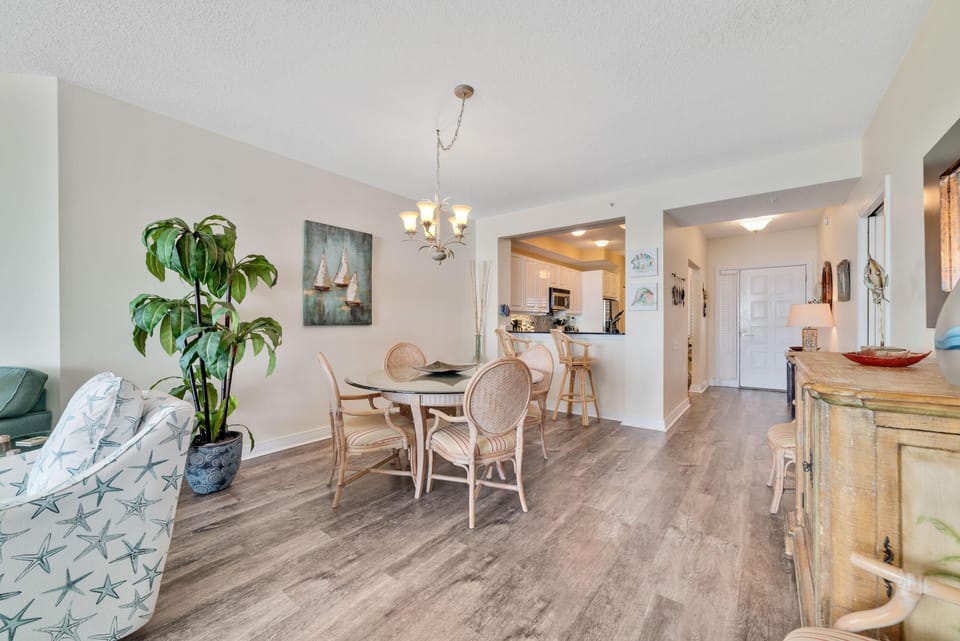 Condo, Multiple Beds (Beach Colony East 13C) | Interior