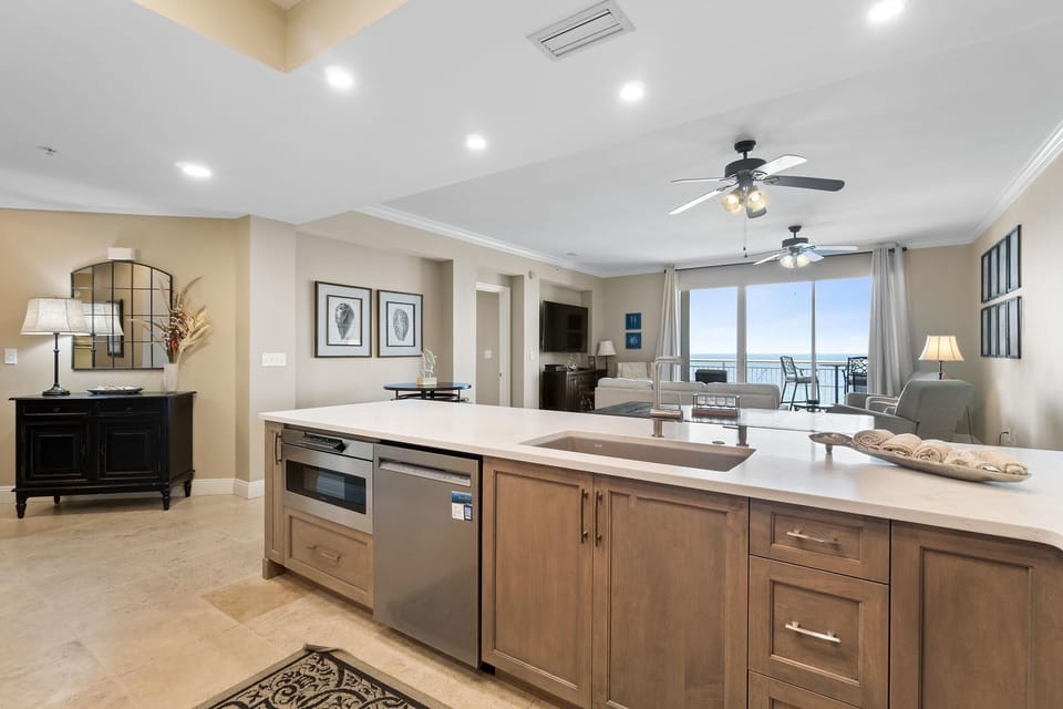 Condo, Multiple Beds (Indigo East 502) | Private kitchen | Oven, toaster, paper towels
