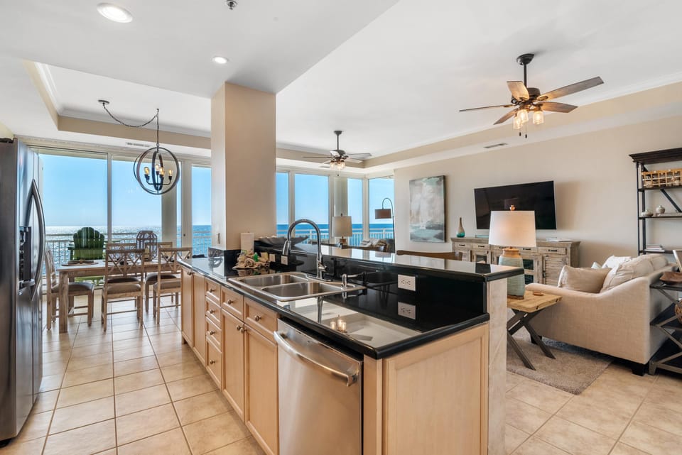 Condo, Multiple Beds (La Playa 202) | Private kitchen | Oven, toaster, paper towels