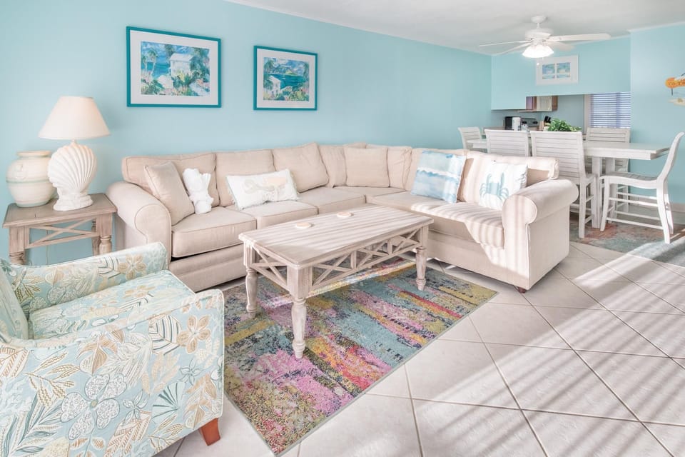 Condo, 1 King Bed with Sofa bed (The Islander 416) | Living area | TV