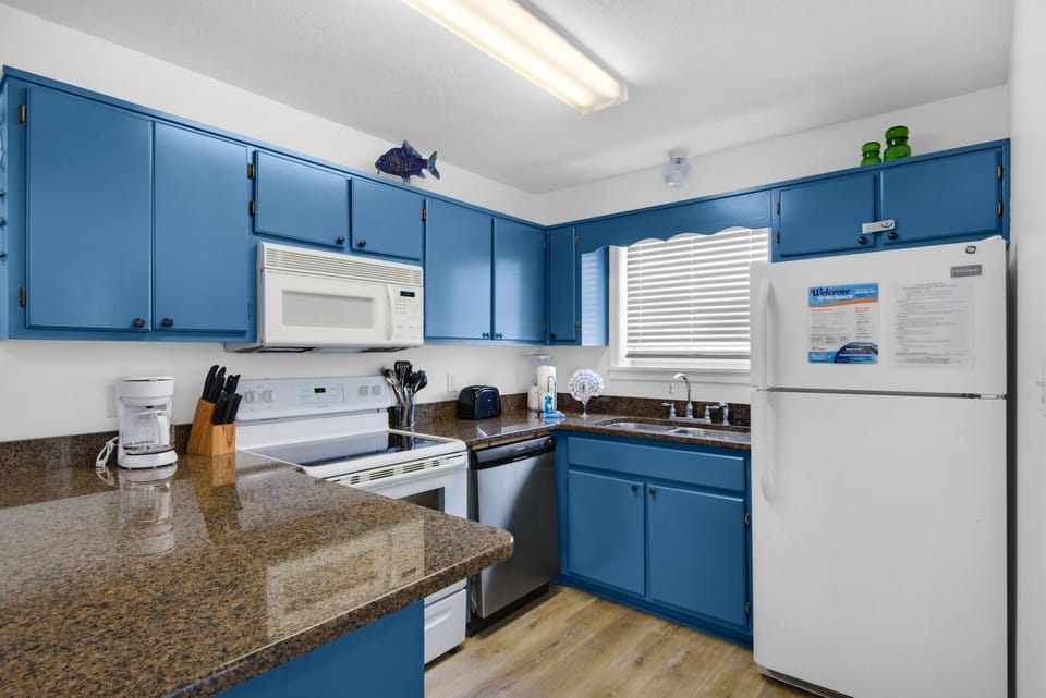 Condo, Multiple Beds (St. Martin Beachwalk Villas 412) | Private kitchen | Oven, toaster
