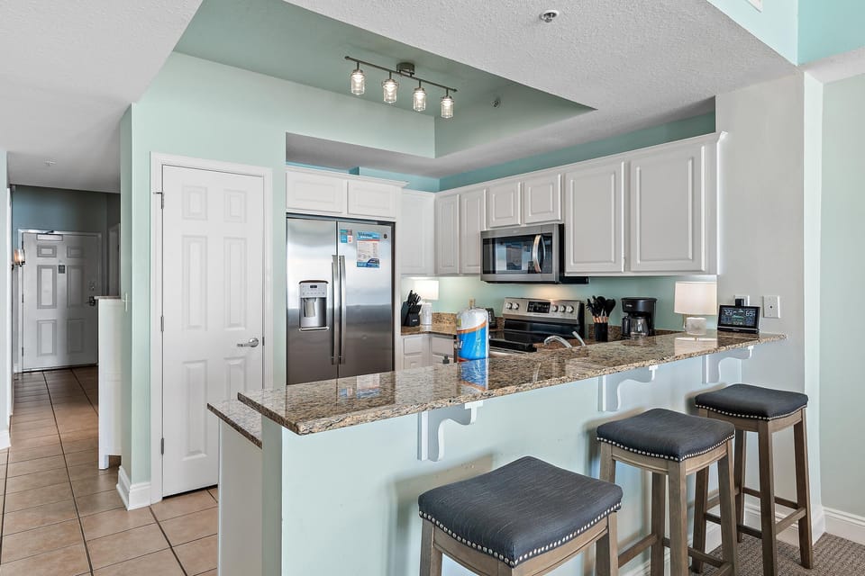 Condo, Multiple Beds (Sea Dunes 603) | Private kitchen | Oven, toaster