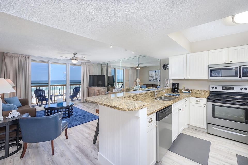 Condo, Multiple Beds (Pelican Beach Resort 308) | Private kitchen | Oven, toaster
