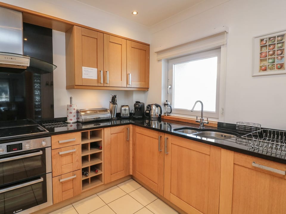 Fridge, dishwasher, electric kettle, toaster