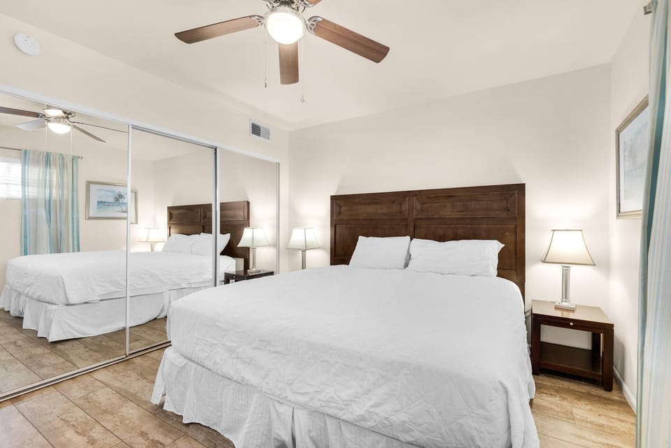 Condo, Multiple Beds (Holiday Surf and Racquet Club 707) | 2 bedrooms, WiFi
