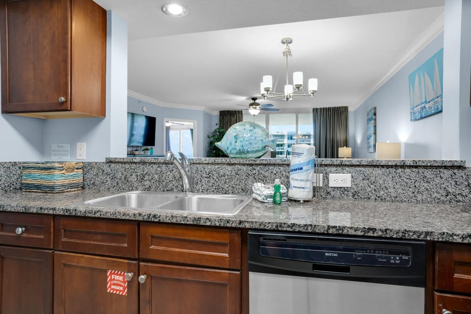 Condo, Multiple Beds (Destin West Bayside Heron 507- A Wave) | Private kitchen | Oven, toaster