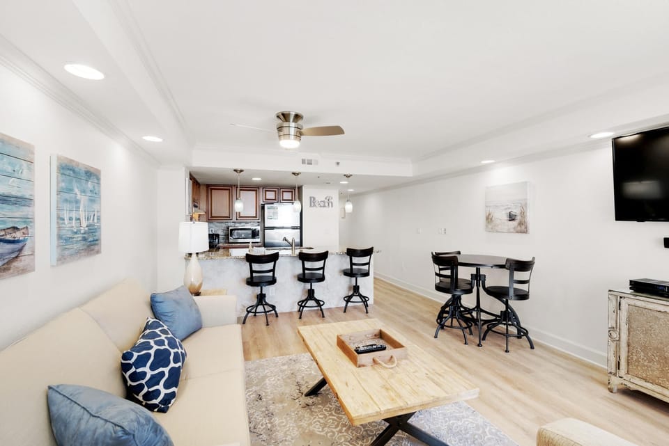 Condo, 1 King Bed with Sofa bed (SunDestin 1808) | Living area | TV