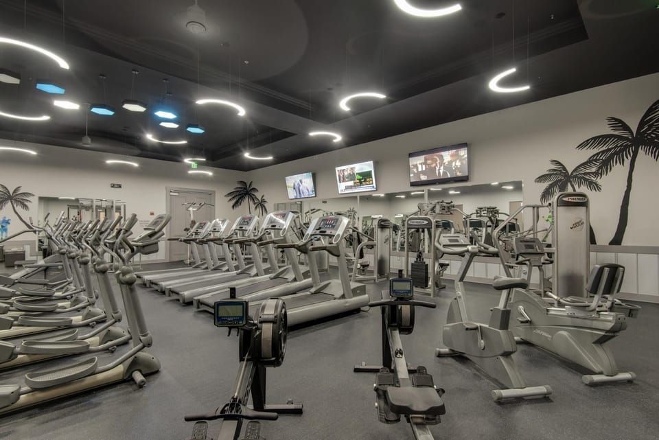 Palms Resort #2416 Full 2 Bedroom Apartment in Destin