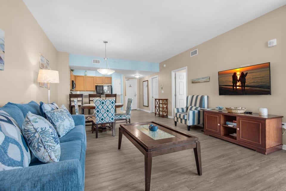 Condo, 1 King Bed with Sofa bed (Palms Resort #1711 Jr. 2BR) | Living area | TV