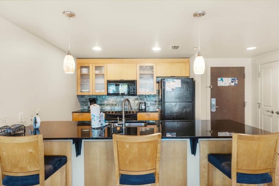 Condo, Multiple Beds (Bahia 4324) | Private kitchen