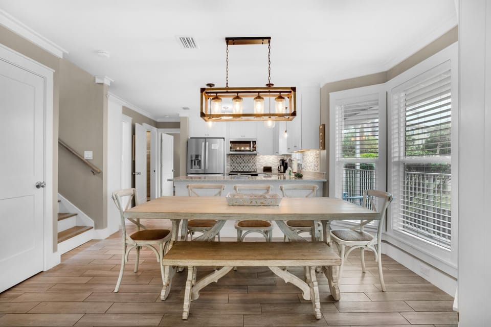 House, Multiple Beds (Sun Seeker) | Dining