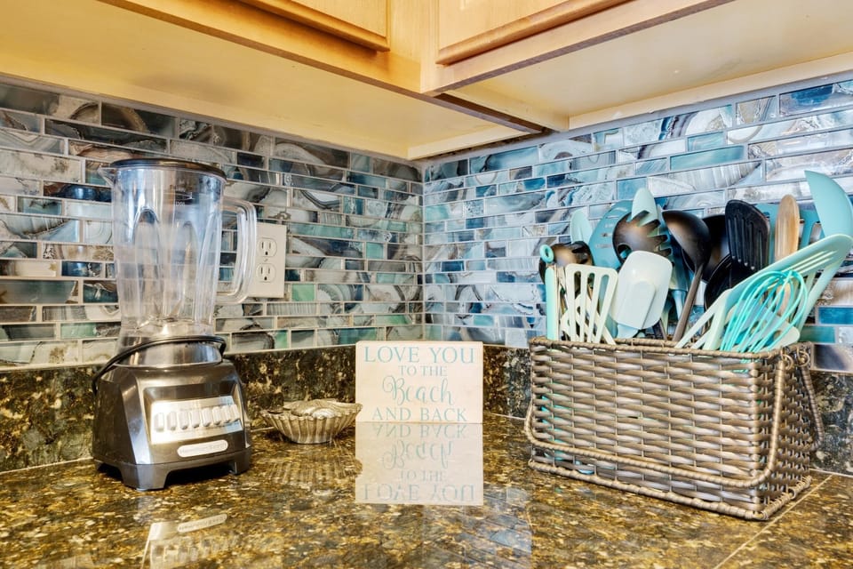 Condo, Multiple Beds (Ariel Dunes II 1703- Sea Ya Soon) | Interior