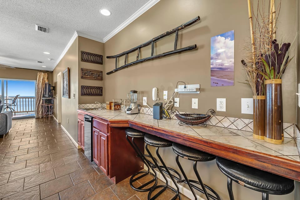 Condo, Multiple Beds (Riviera Dunes 501) | Interior