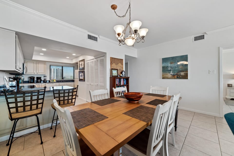 Condo, Multiple Beds (Shipwatch A302) | Dining