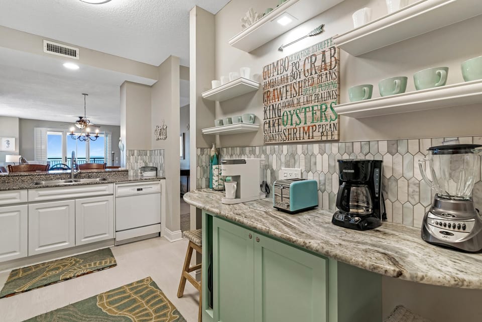 Condo, Multiple Beds (Beach Colony West 12B) | Private kitchen | Oven, toaster, paper towels