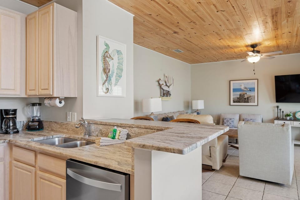 Condo, Multiple Beds (Charter Landing A7) | Interior