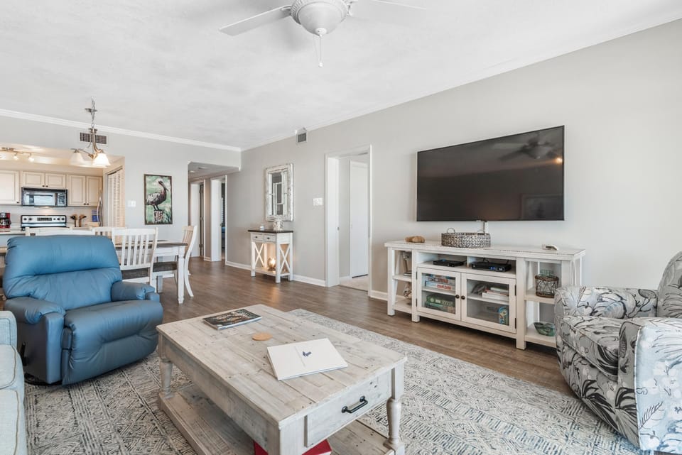 Condo, Multiple Beds (Shipwatch D504) | Living area | TV