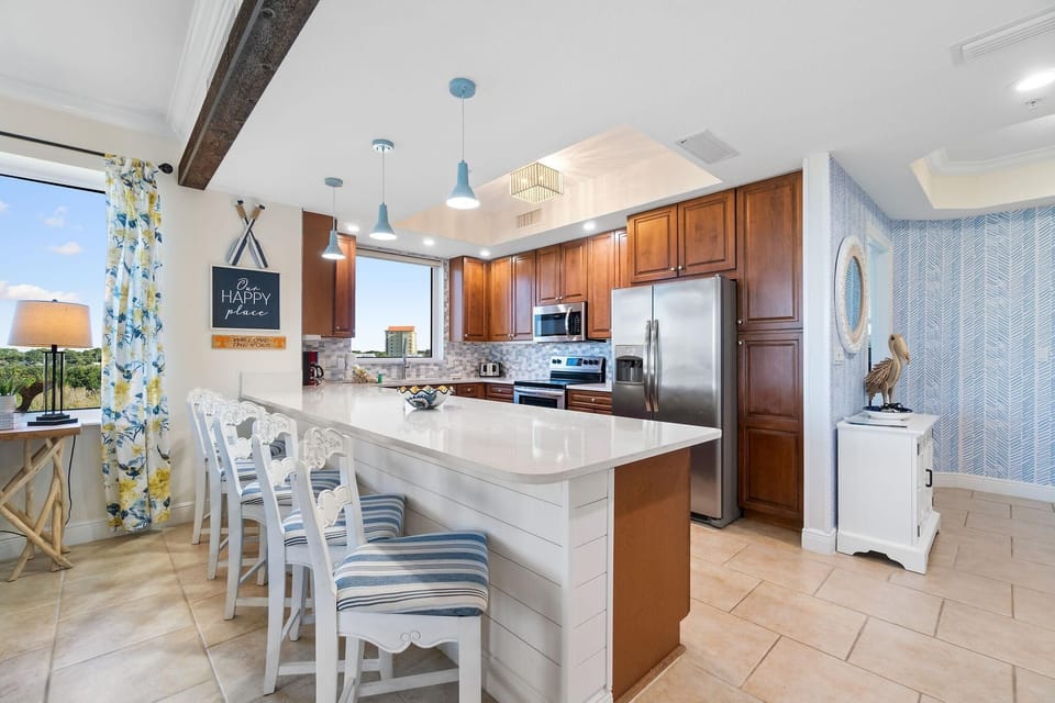 Condo, Multiple Beds (Lost Key A505) | Private kitchen | Oven, toaster, paper towels